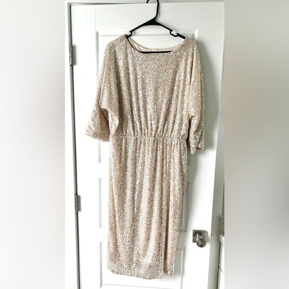 Women’s Champagne Sequin Knee-Length Party Dress - Picture 2 of 7